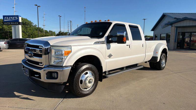 2016 Ford F-350 LARIAT
