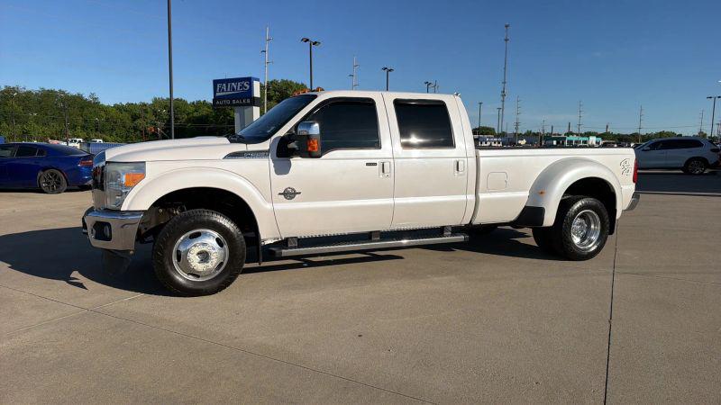 2016 Ford F-350 LARIAT