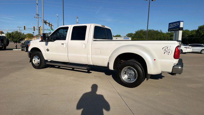 2016 Ford F-350 LARIAT