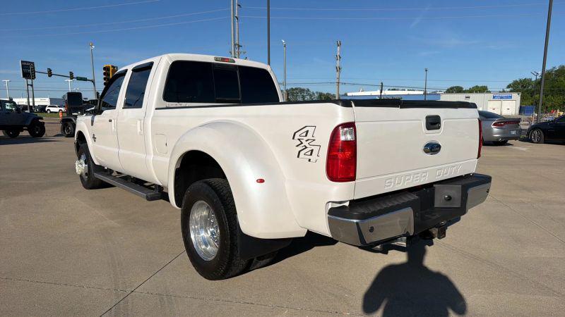 2016 Ford F-350 LARIAT