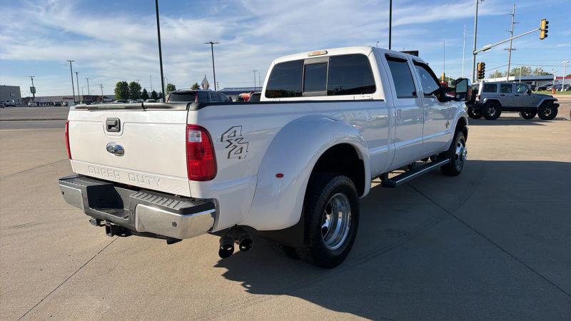 2016 Ford F-350 LARIAT