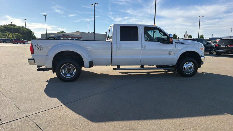 2016 Ford F-350 LARIAT