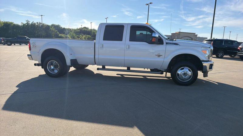 2016 Ford F-350 LARIAT