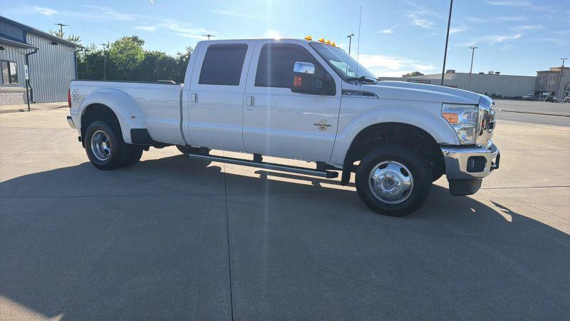 2016 Ford F-350 LARIAT