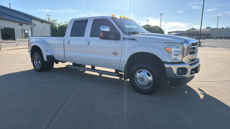 2016 Ford F-350 LARIAT