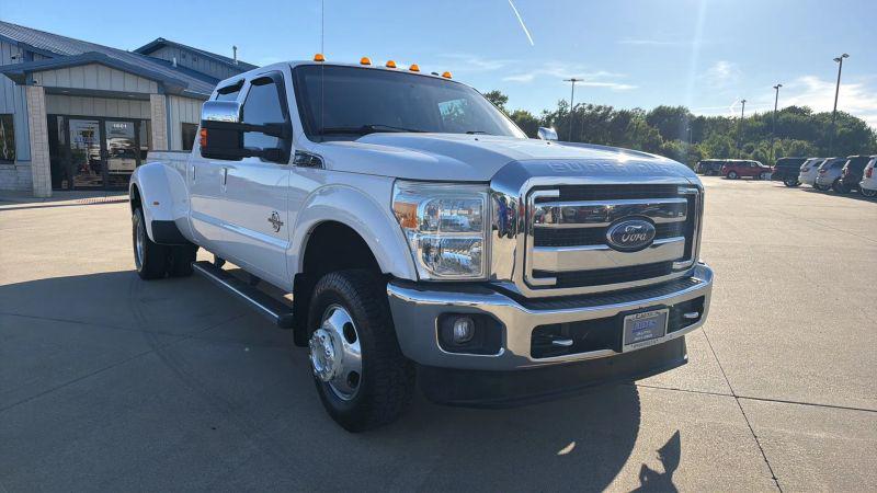 2016 Ford F-350 LARIAT
