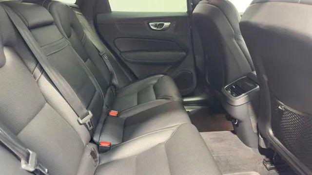 2019 Volvo XC60 T5 Inscription