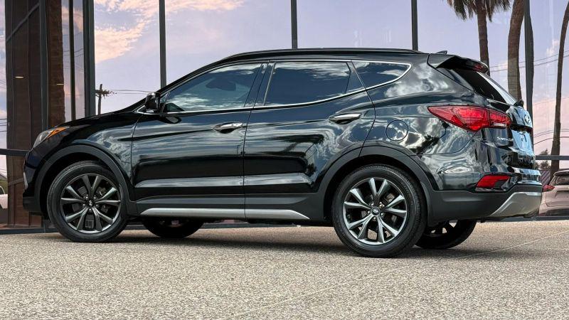 2017 Hyundai Santa Fe Sport 2.0T Ultimate
