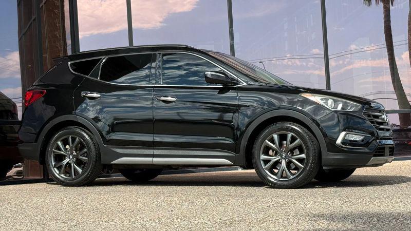 2017 Hyundai Santa Fe Sport 2.0T Ultimate