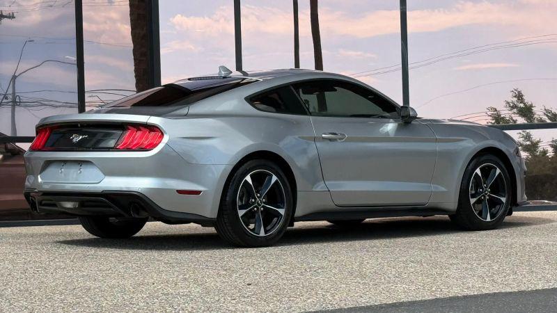 2021 Ford Mustang EcoBoost Fastback
