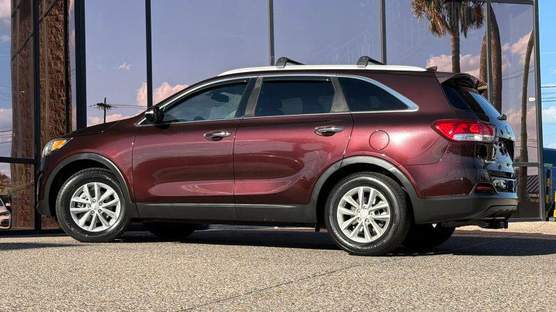 2016 Kia Sorento 2.4L LX