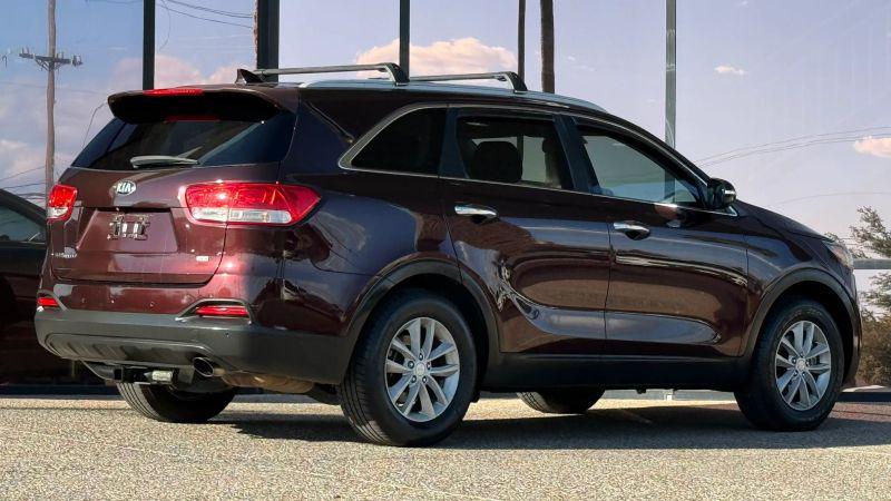 2016 Kia Sorento 2.4L LX