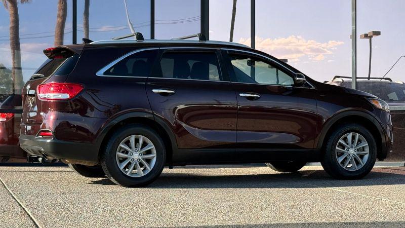 2016 Kia Sorento 2.4L LX