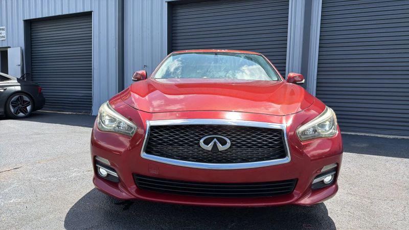 2015 INFINITI Q50 Premium