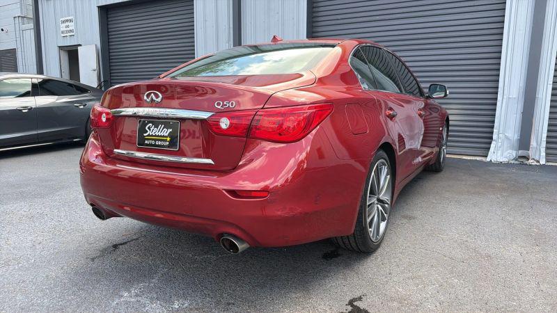 2015 INFINITI Q50 Premium
