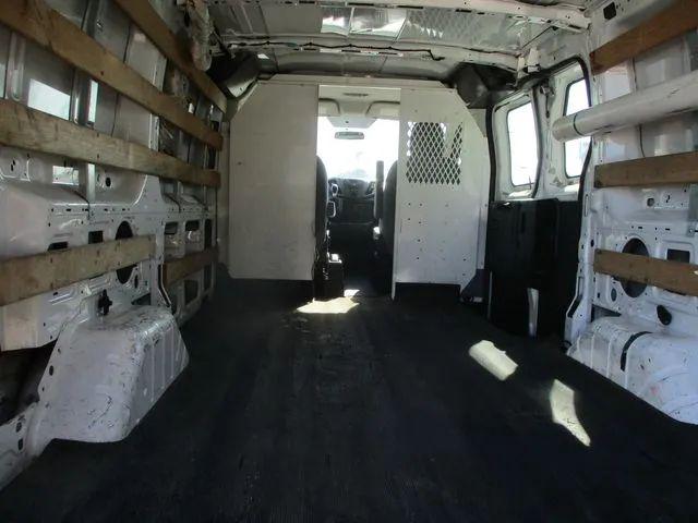 2015 Ford Transit w/60/40 Side Door w/RWB