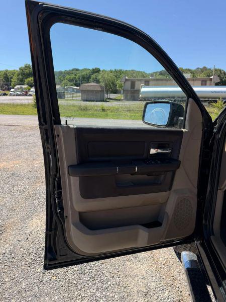 2010 Dodge Ram 1500 SLT/Sport/TRX