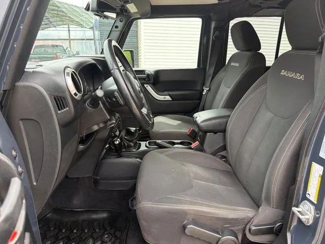 2017 Jeep Wrangler Unlimited Sahara 4x4