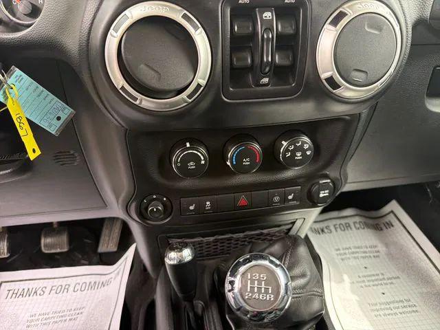 2017 Jeep Wrangler Unlimited Sahara 4x4