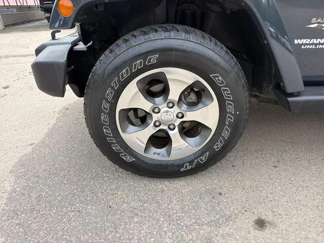 2017 Jeep Wrangler Unlimited Sahara 4x4