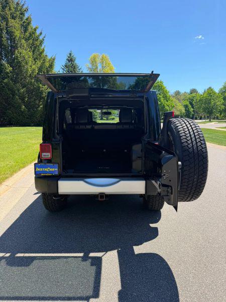 2013 Jeep Wrangler Unlimited Sahara