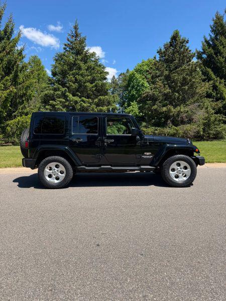 2013 Jeep Wrangler Unlimited Sahara