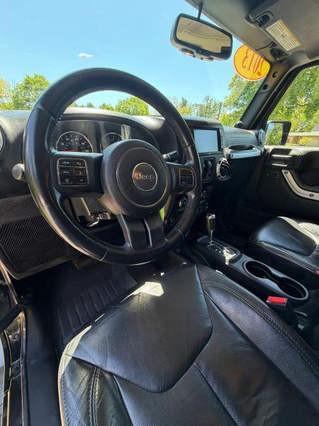 2013 Jeep Wrangler Unlimited Sahara