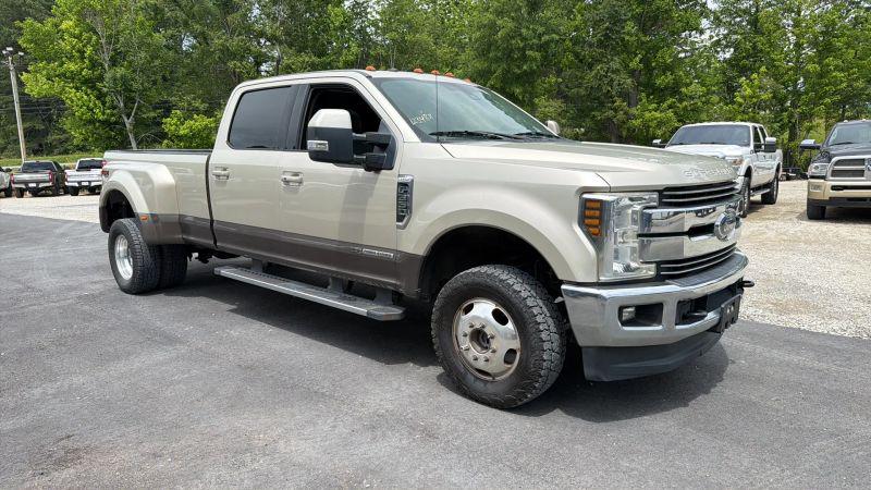 2018 Ford F-350 LARIAT