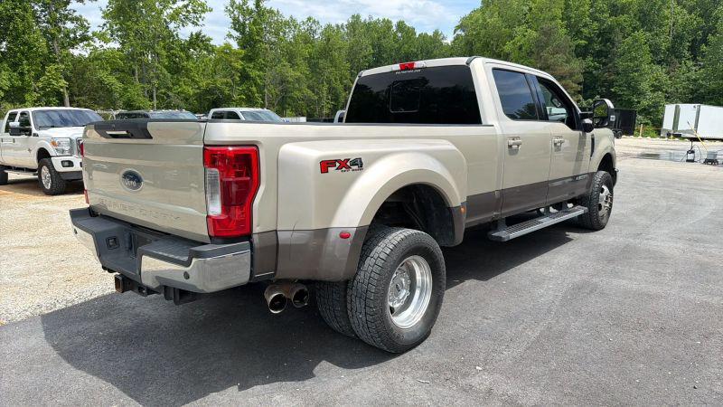 2018 Ford F-350 LARIAT