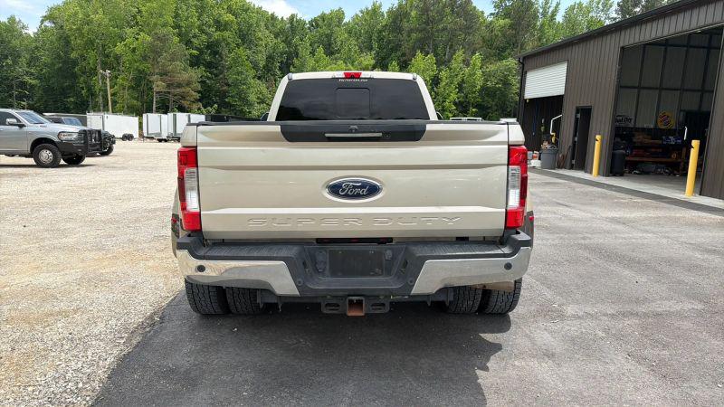 2018 Ford F-350 LARIAT