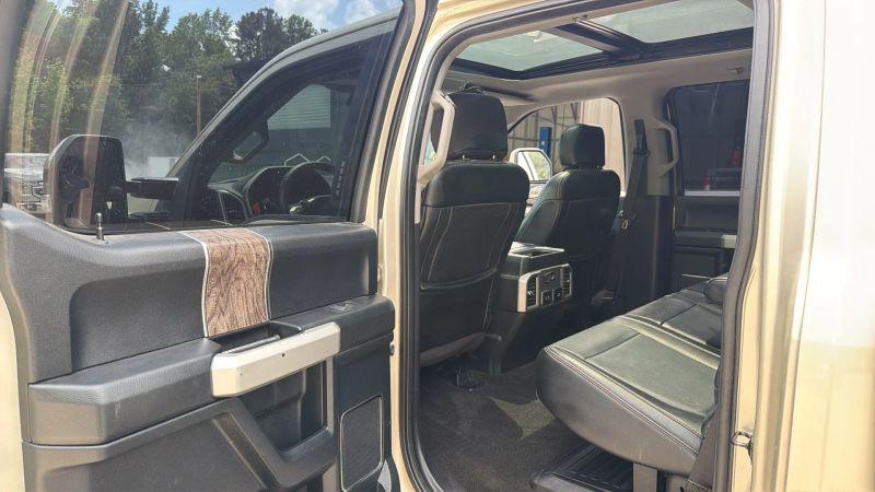 2018 Ford F-350 LARIAT