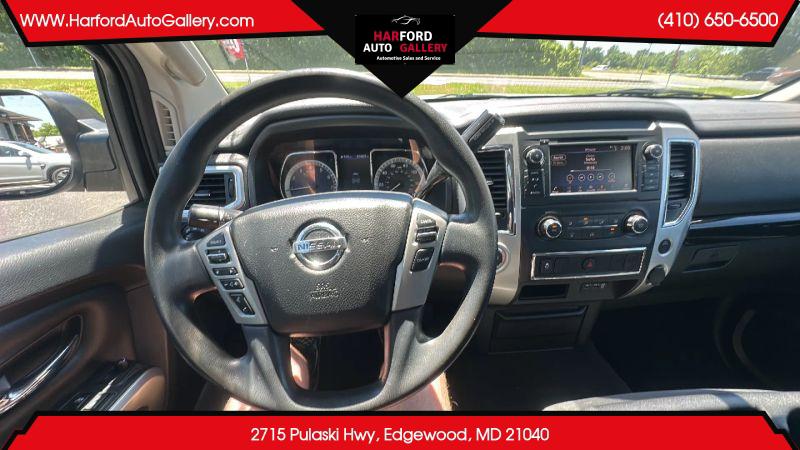 2019 Nissan Titan SV