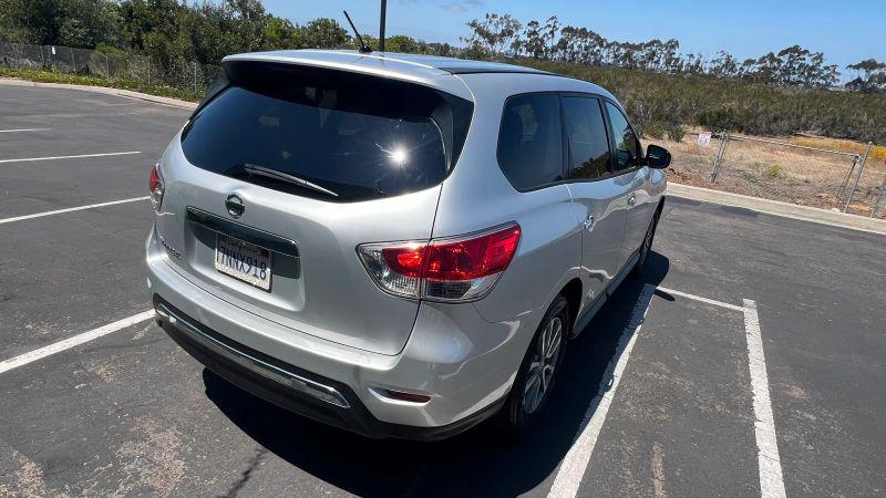 2014 Nissan Pathfinder S
