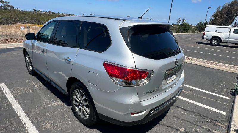 2014 Nissan Pathfinder S