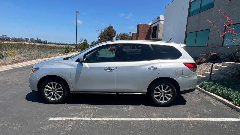 2014 Nissan Pathfinder S
