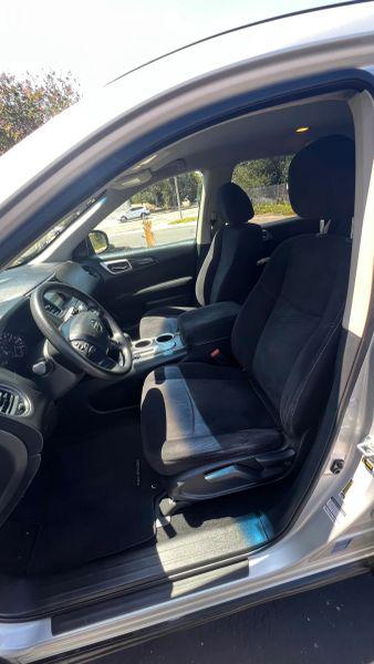 2014 Nissan Pathfinder S