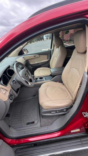 2012 Chevrolet Traverse 2LT