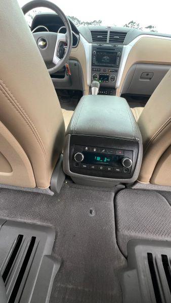 2012 Chevrolet Traverse 2LT