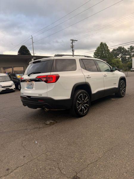 2019 GMC Acadia SLT-1