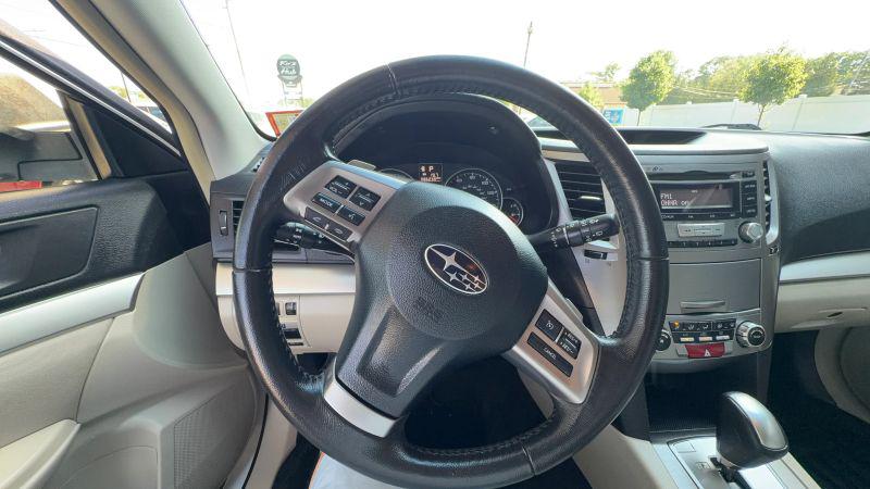 2013 Subaru Outback 2.5i Premium