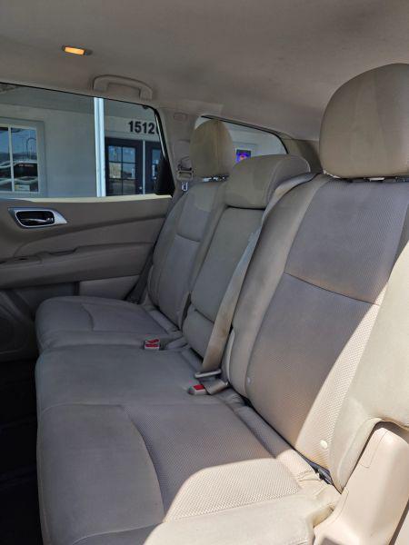 2018 Nissan Pathfinder SV