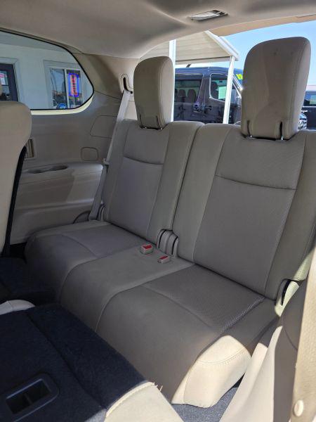 2018 Nissan Pathfinder SV