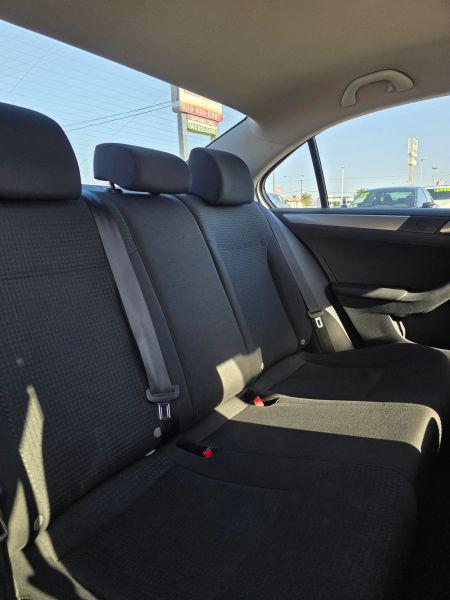 2015 Volkswagen Jetta 1.8T SE