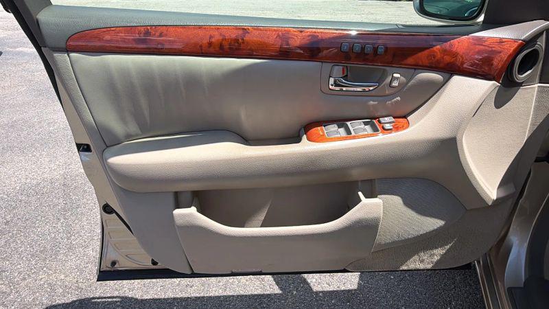 2003 Lexus LS 430 430