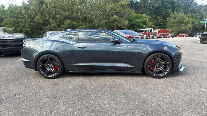 2022 Chevrolet Camaro RWD Coupe 1SS