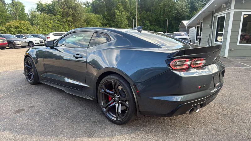 2022 Chevrolet Camaro RWD Coupe 1SS