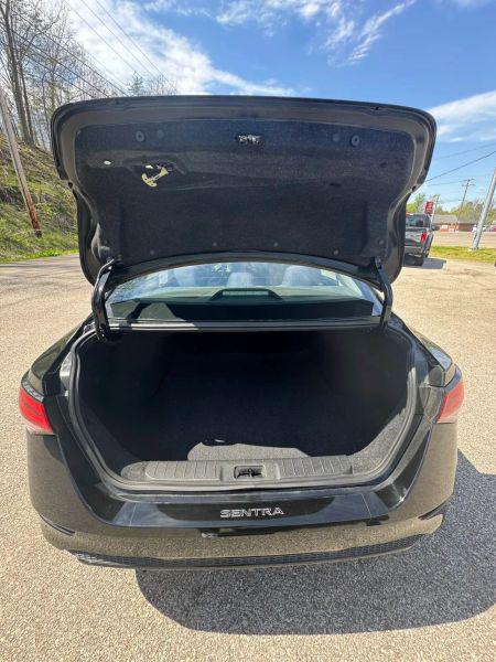 2021 Nissan Sentra SV Xtronic CVT
