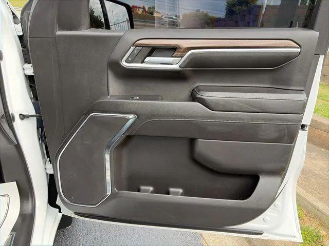 2023 Chevrolet Silverado 1500 4WD Crew Cab Short Bed LT with 2FL