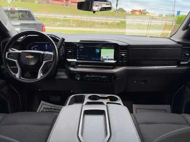 2023 Chevrolet Silverado 1500 4WD Crew Cab Short Bed LT with 2FL