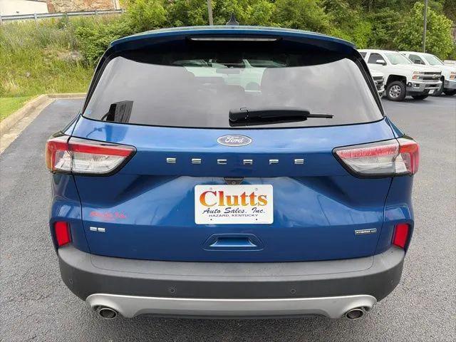 2022 Ford Escape SE Hybrid